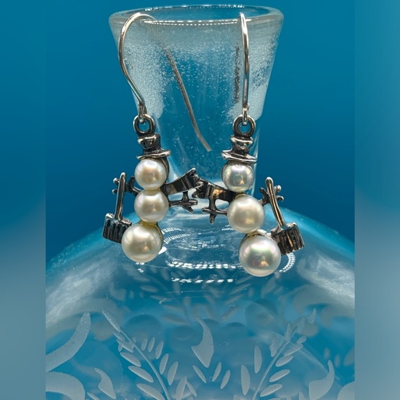 Silpada Vintage Sterling Pearl Snowman French Wire Earrings - Picture 3 of 11